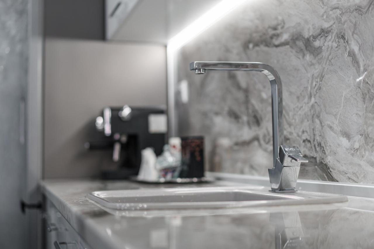 City Apartments - A Brand New Luxury & Comfy 2 Asenovgrad Eksteriør bilde