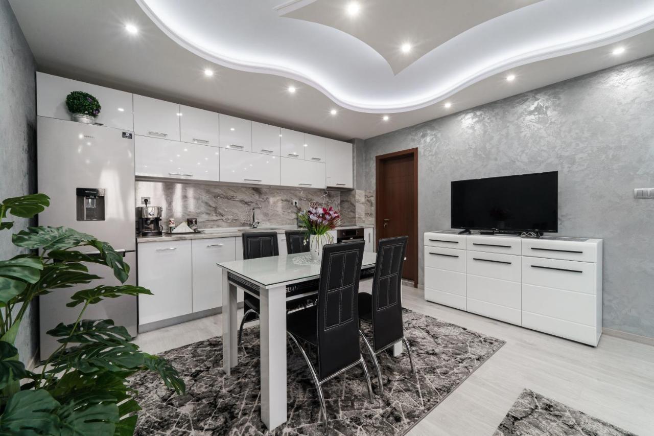 City Apartments - A Brand New Luxury & Comfy 2 Asenovgrad Eksteriør bilde