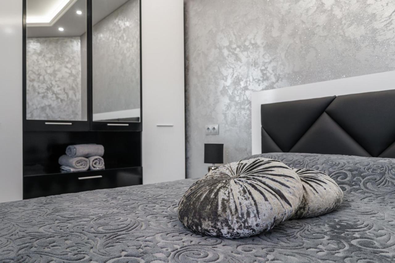 City Apartments - A Brand New Luxury & Comfy 2 Asenovgrad Eksteriør bilde